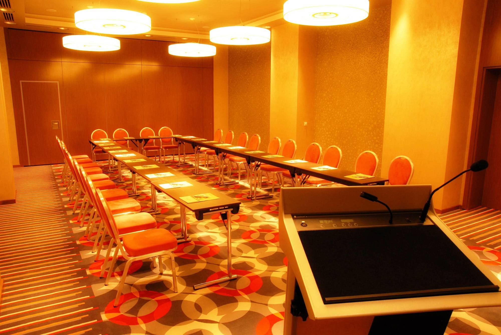 Golden Tulip Ana Dome Hotel 4*